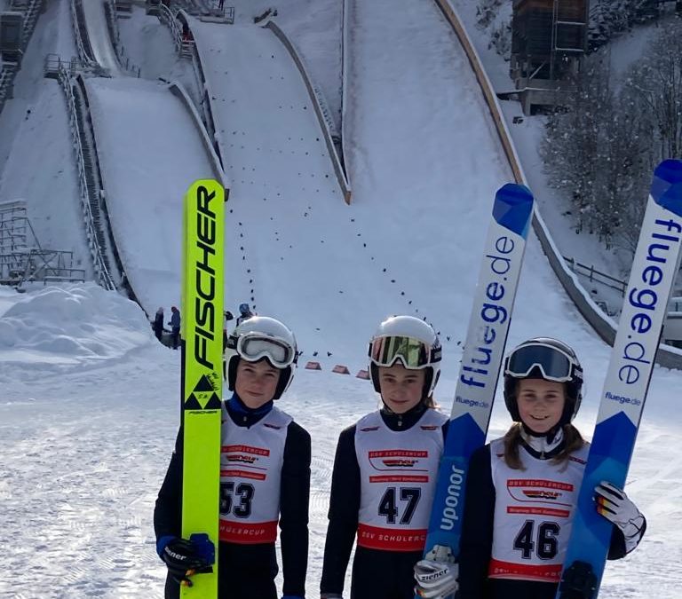 Südthüringer erweisen sich als Medaillienjäger bei der Dt.Schülermeisterschaft und dem 2.DSC in Oberstdorf